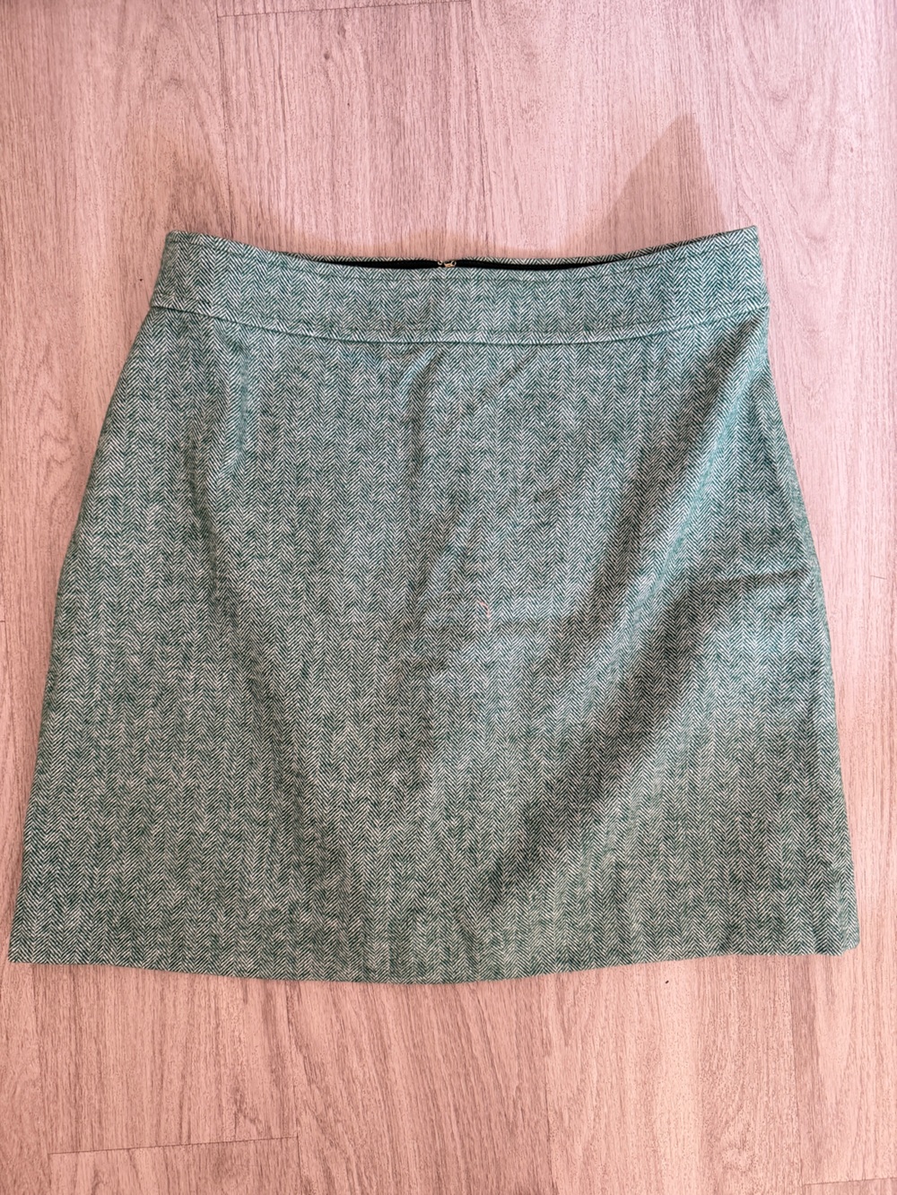 NWT J. Crew Wool Green Herringbone Aline Skirt, Size 12 - Picture 2 of 4